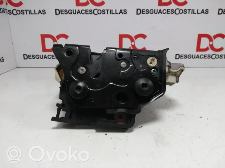 Volkswagen PASSAT B6 Serrure 3C1837016A