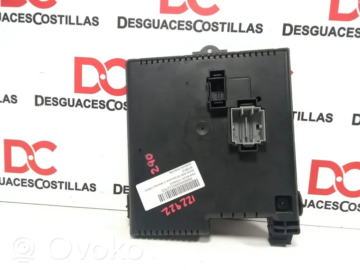 Volvo XC90 Module de fusibles 30728512