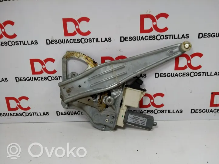 Toyota Corolla E120 E130 Regulador de puerta trasera con motor 993193