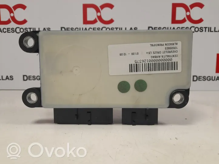 Chevrolet Cruze Airbag control unit/module 13505823