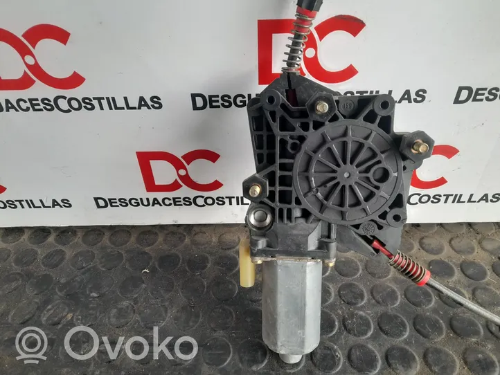 Ford Fiesta Alzacristalli elettrico della portiera anteriore 96FGA23200BE