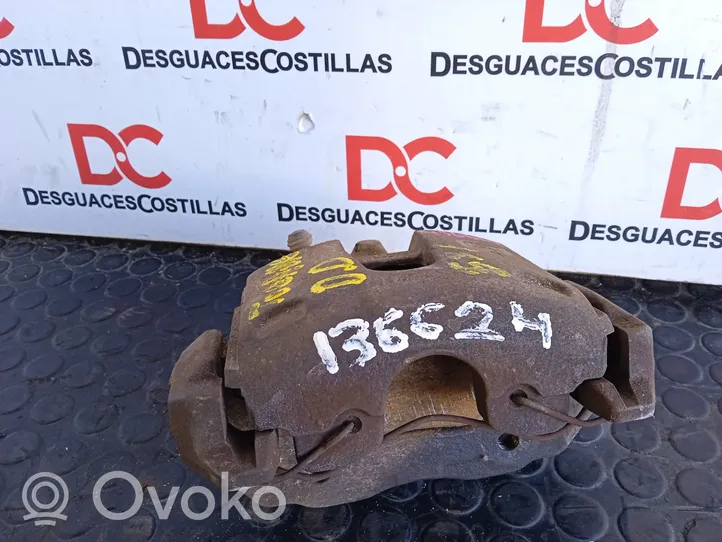 Ford Connect Priekinis suportas 10095