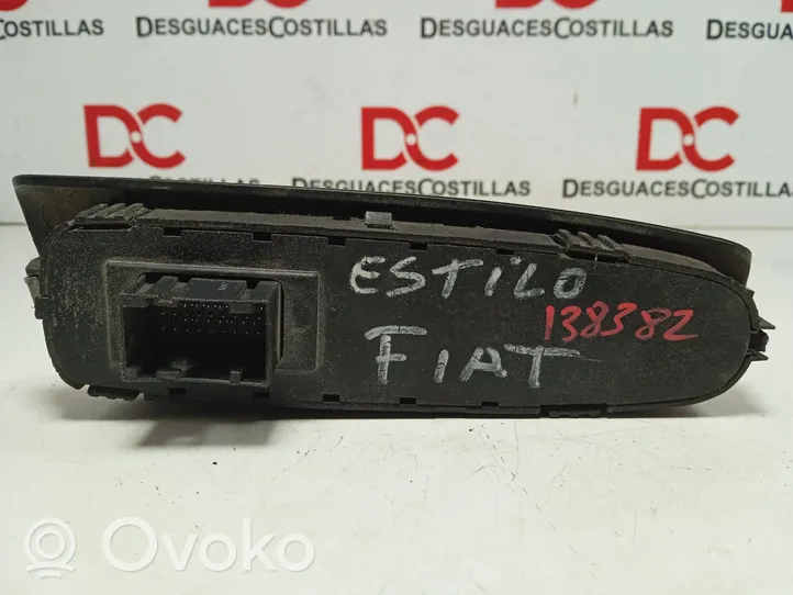 Fiat Stilo Electric window control switch 