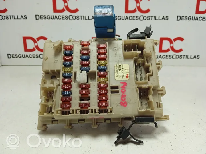 Nissan Primera Module de fusibles 252309F920