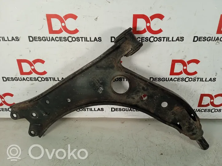 Volkswagen Golf V Braccio di controllo sospensione anteriore 1K0407190E