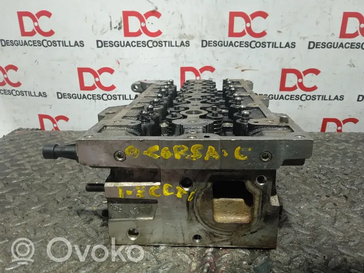 Opel Corsa C Culasse moteur 55193109