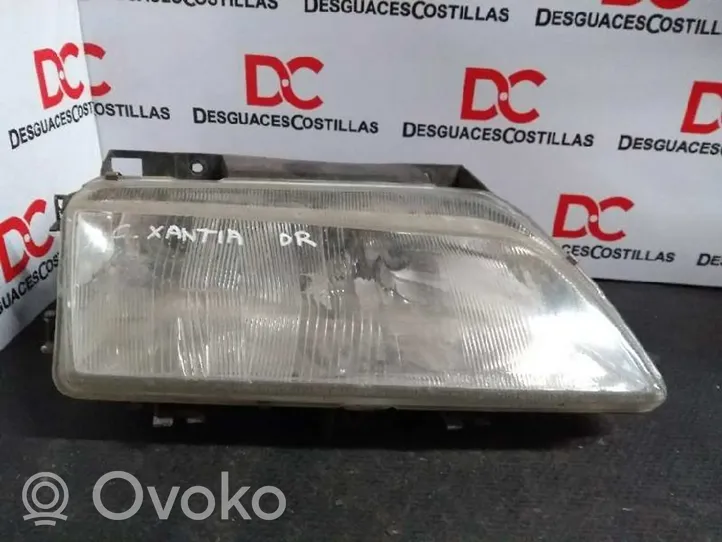 Citroen Xantia Lampa przednia 6205R9