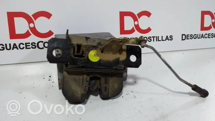 Volkswagen Caddy Tailgate lock latch 2K0827505C