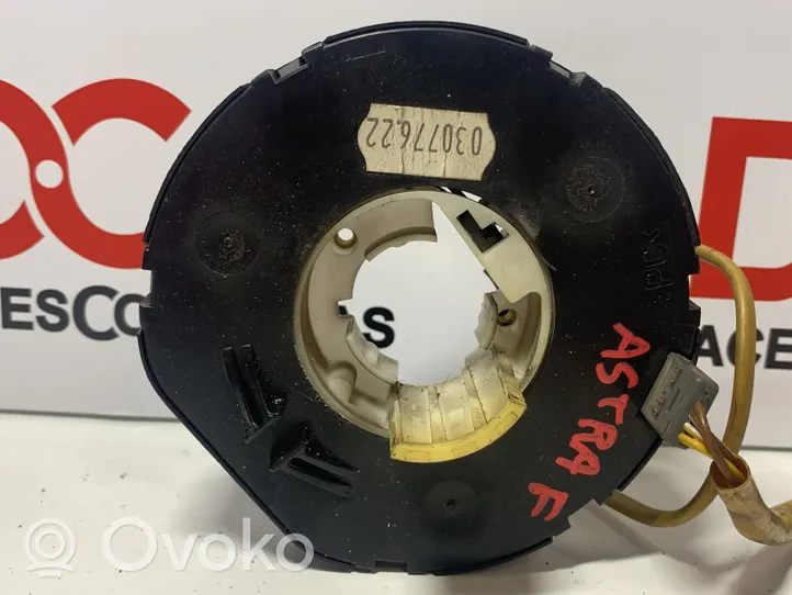 Opel Astra F Innesco anello di contatto dell’airbag (anello SRS) 90491755