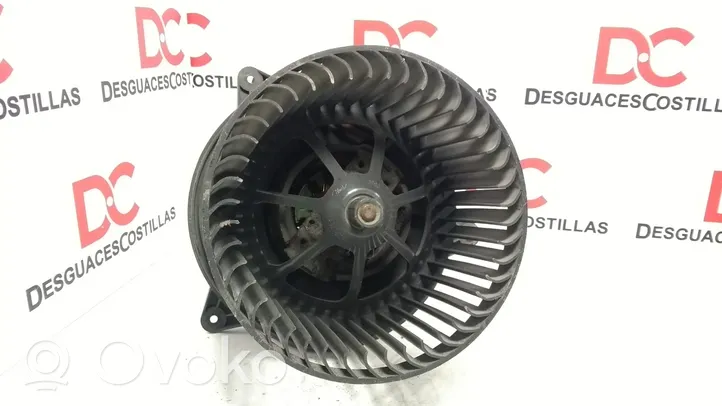 Ford Focus Salono oro mazgo plastikinis korpusas XS4H18456AD