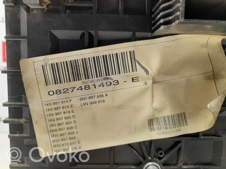 Volkswagen Tiguan Module de fusibles 5N1937535A