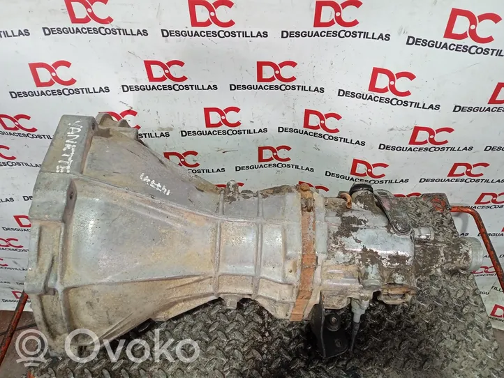 Nissan Vanette Scatola del cambio manuale a 5 velocità 72851714