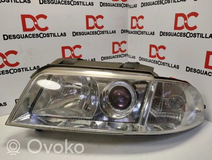 Audi A4 S4 B5 8D Phare frontale 8D0941003AK