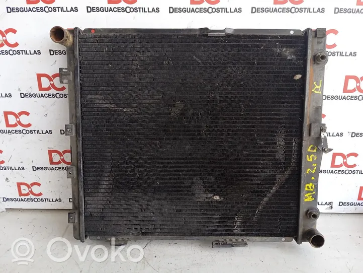 Mercedes-Benz E W124 Radiateur de refroidissement AMA7060AA2M