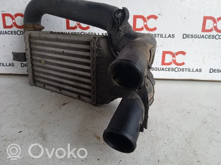 Opel Zafira A Intercooler radiator 24406701