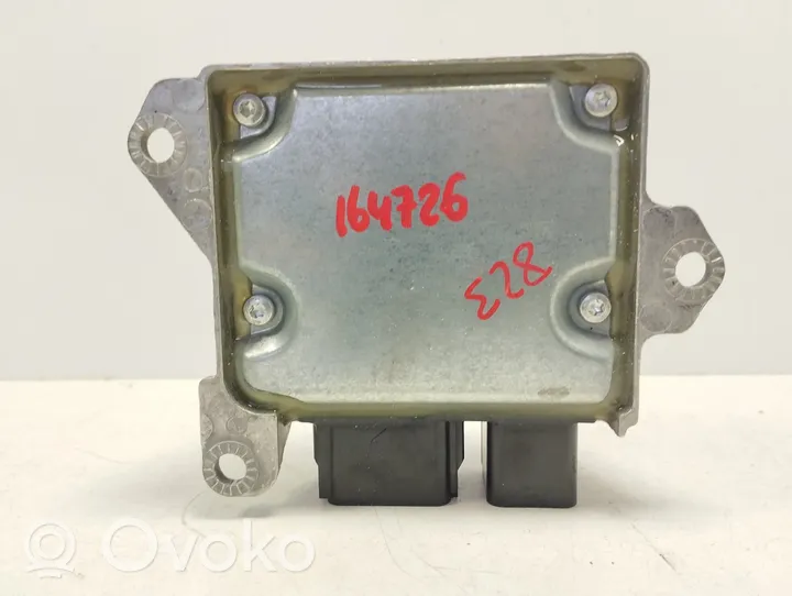 Ford Mondeo Mk III Module de contrôle airbag 1S7T14B056DA