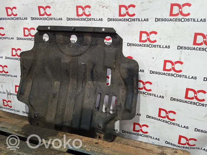 Mitsubishi Montero Dzinēja apakšas aizsargs MB635452