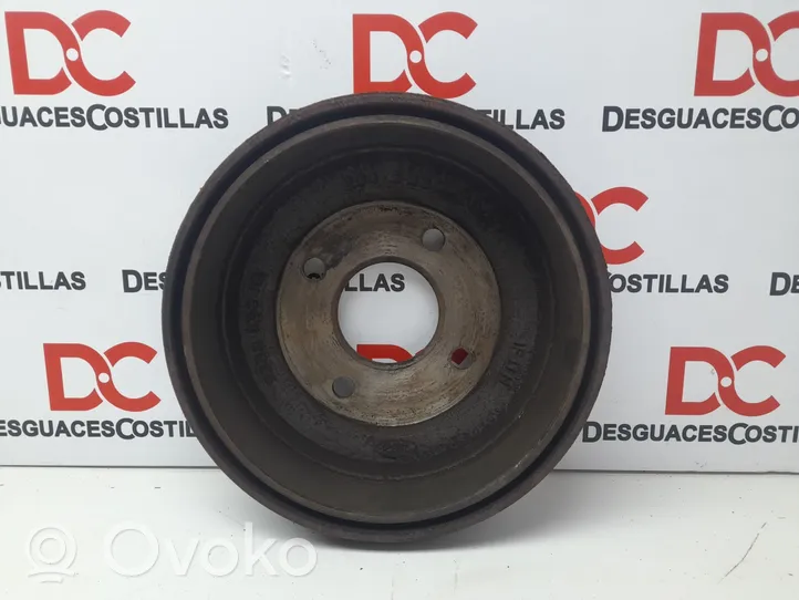 Ford Mondeo MK II Tambour de frein arrière 93BB1126AB