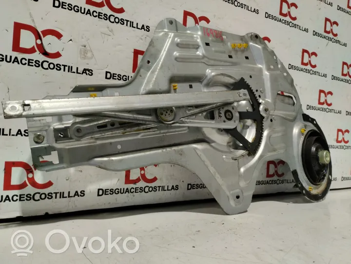 KIA Cerato Alzacristalli elettrico della portiera anteriore 824022F010