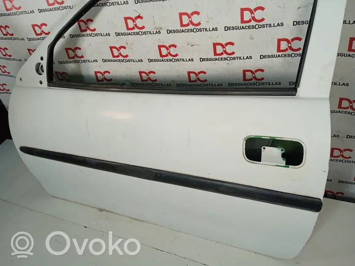 Opel Corsa B Front door 90535079