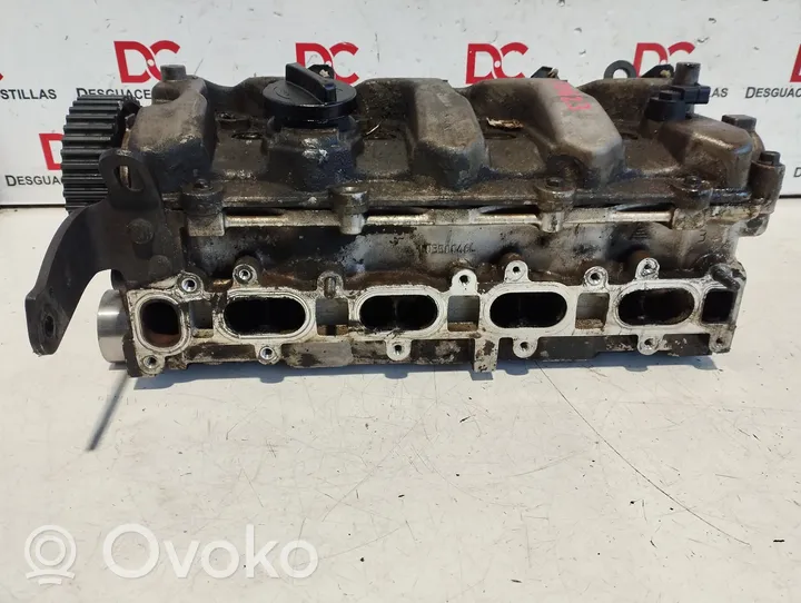 Hyundai Santa Fe Culasse moteur 0305112152B