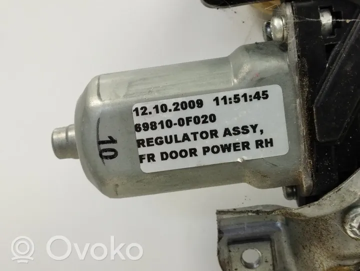 Toyota Verso Etuoven sähkökäyttöinen ikkunan nostin 698100F020