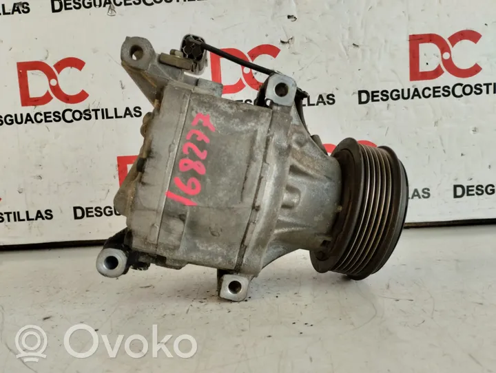 Toyota Corolla E110 Ilmastointilaitteen kompressorin pumppu (A/C) 883201A550