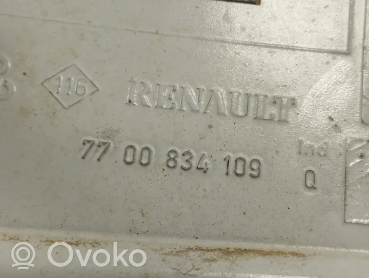 Renault Megane I Bouchon de réservoir essence 7700834109