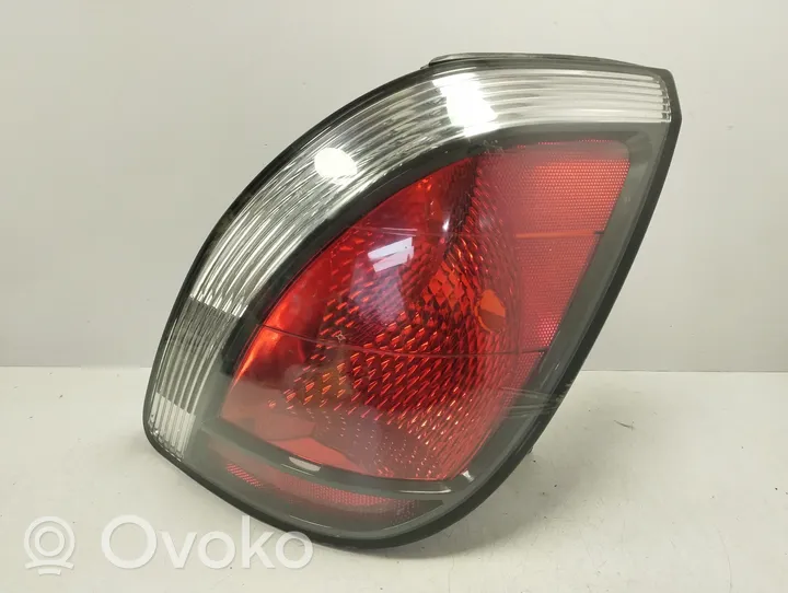 KIA Rio Lampa tylna 924021G2R