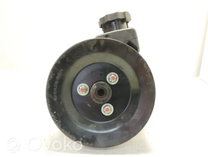 Mercedes-Benz Sprinter W901 W902 W903 W904 Pompe de direction assistée A0024667601