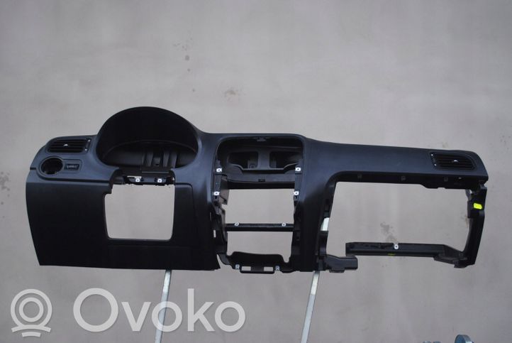 Volkswagen Polo V 6R Dashboard 90.33 RRR