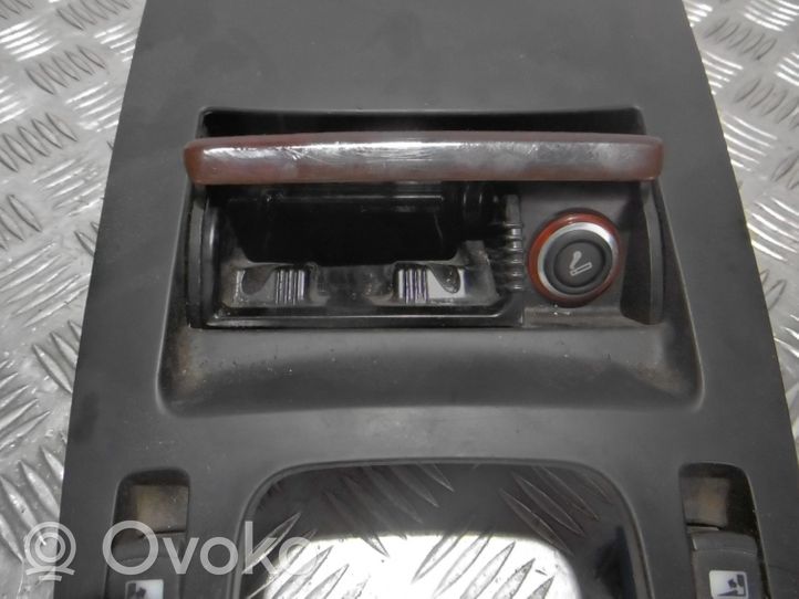 Seat Alhambra (Mk1) Rivestimento in plastica cornice della leva del cambio 