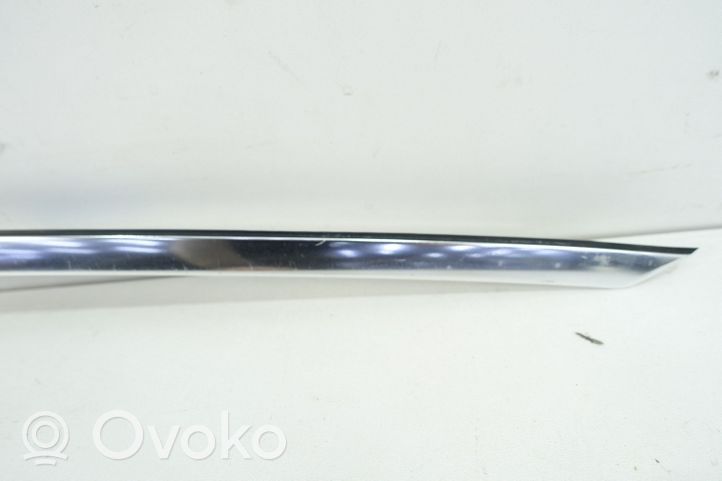 Mercedes-Benz E C207 W207 Rivestimento modanatura del vetro della portiera anteriore A2076730883