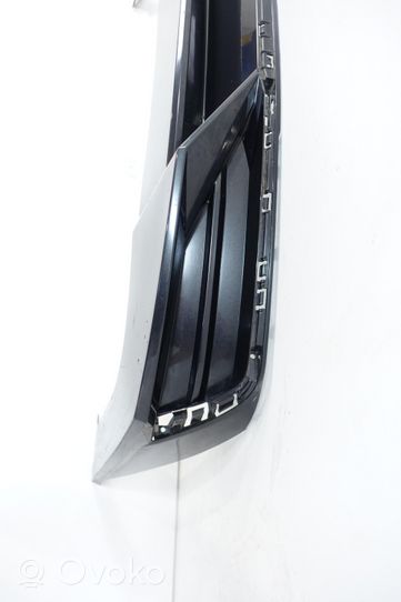 Hyundai Elantra VI Apatinė bamperio dalis 
