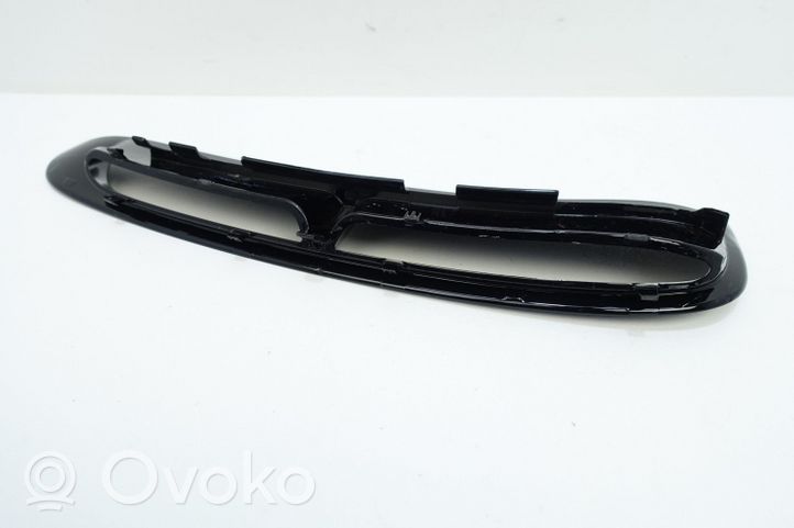 Porsche Panamera (971) Grille d'aile 971854775