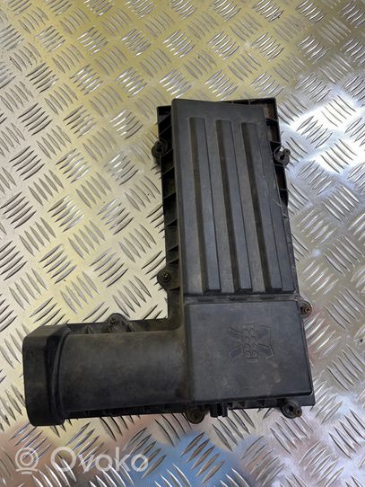 Audi A3 S3 A3 Sportback 8P Air filter box 1K0129607R