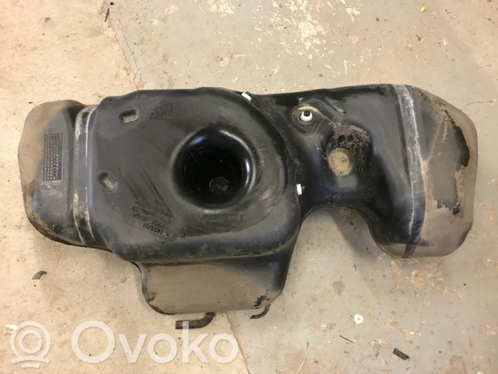 172014EF0A Nissan Qashqai Fuel tank, 20.00 € RRR