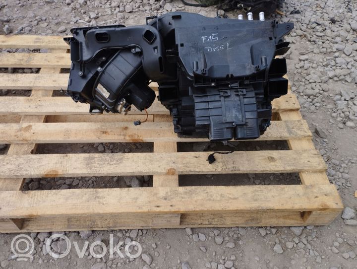 BMW X5 F15 Scatola climatizzatore riscaldamento abitacolo assemblata 