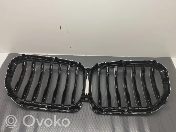 BMW X5 G05 Grille de calandre avant 7454887