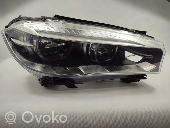 BMW X5 F15 Lampa przednia 7442648