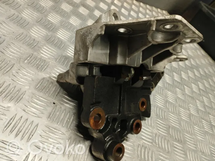 Renault Koleos II Support, suspension du moteur 