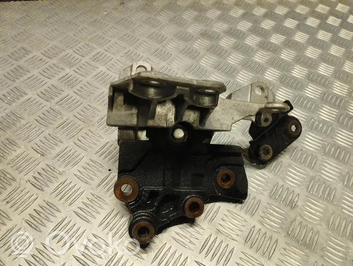 Renault Koleos II Support, suspension du moteur 