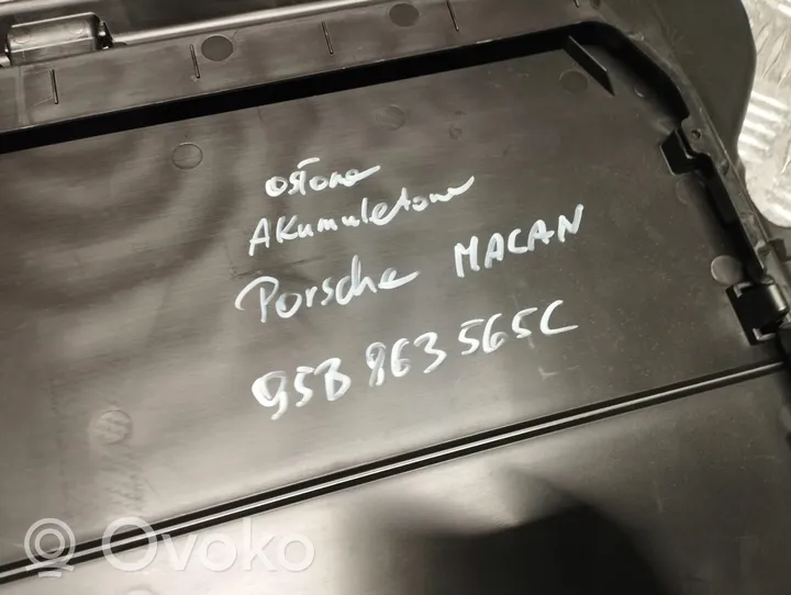 Porsche Macan Battery tray heat shield 95B863565C