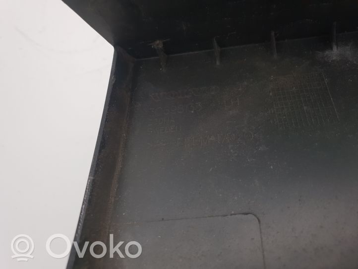 Volvo XC90 Listwa pod lampę tylną 30698133