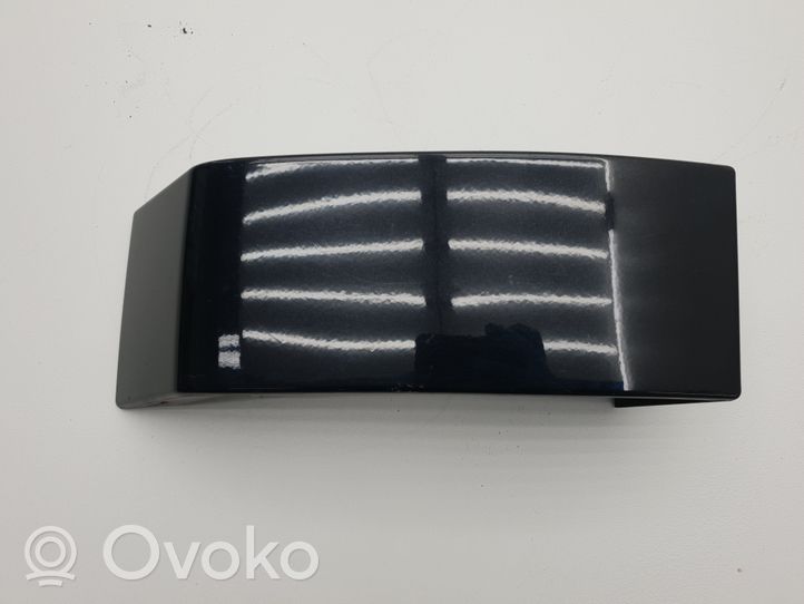 Volvo XC90 Moulure de garniture de feu arrière / postérieur 30698133