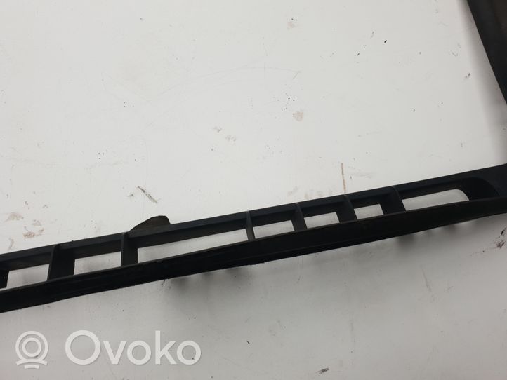 Volvo XC90 Garniture de radiateur 30730518