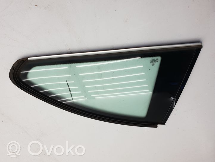 BMW 2 F22 F23 Rear side window/glass 7267909