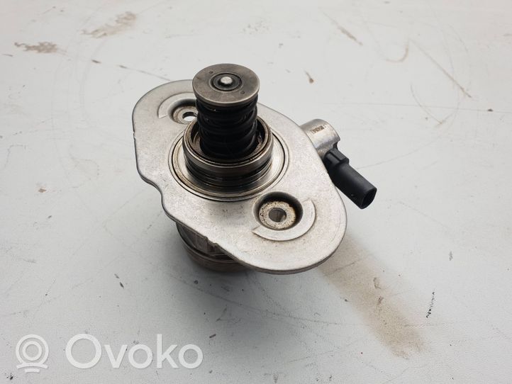 BMW 2 F22 F23 Mekaaninen polttoainepumppu 7584461