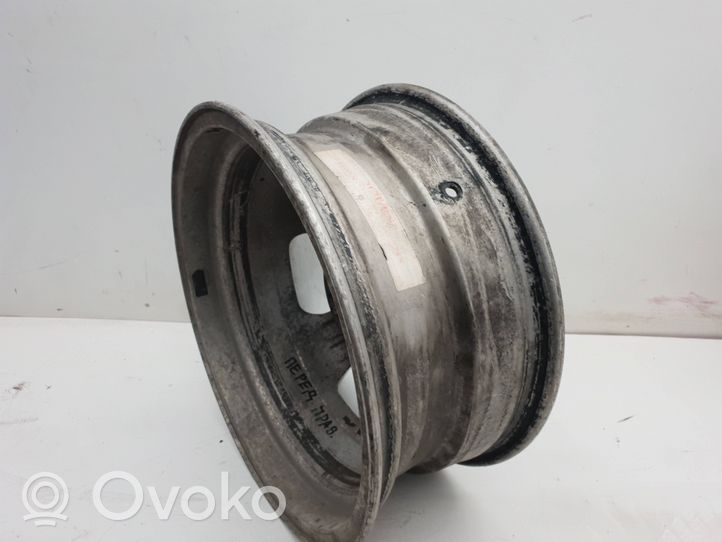 Volkswagen Golf V Felgi aluminiowe R15 STROSEK