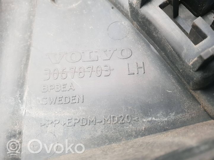 Volvo XC70 Uchwyt / Mocowanie zderzaka tylnego 31265323